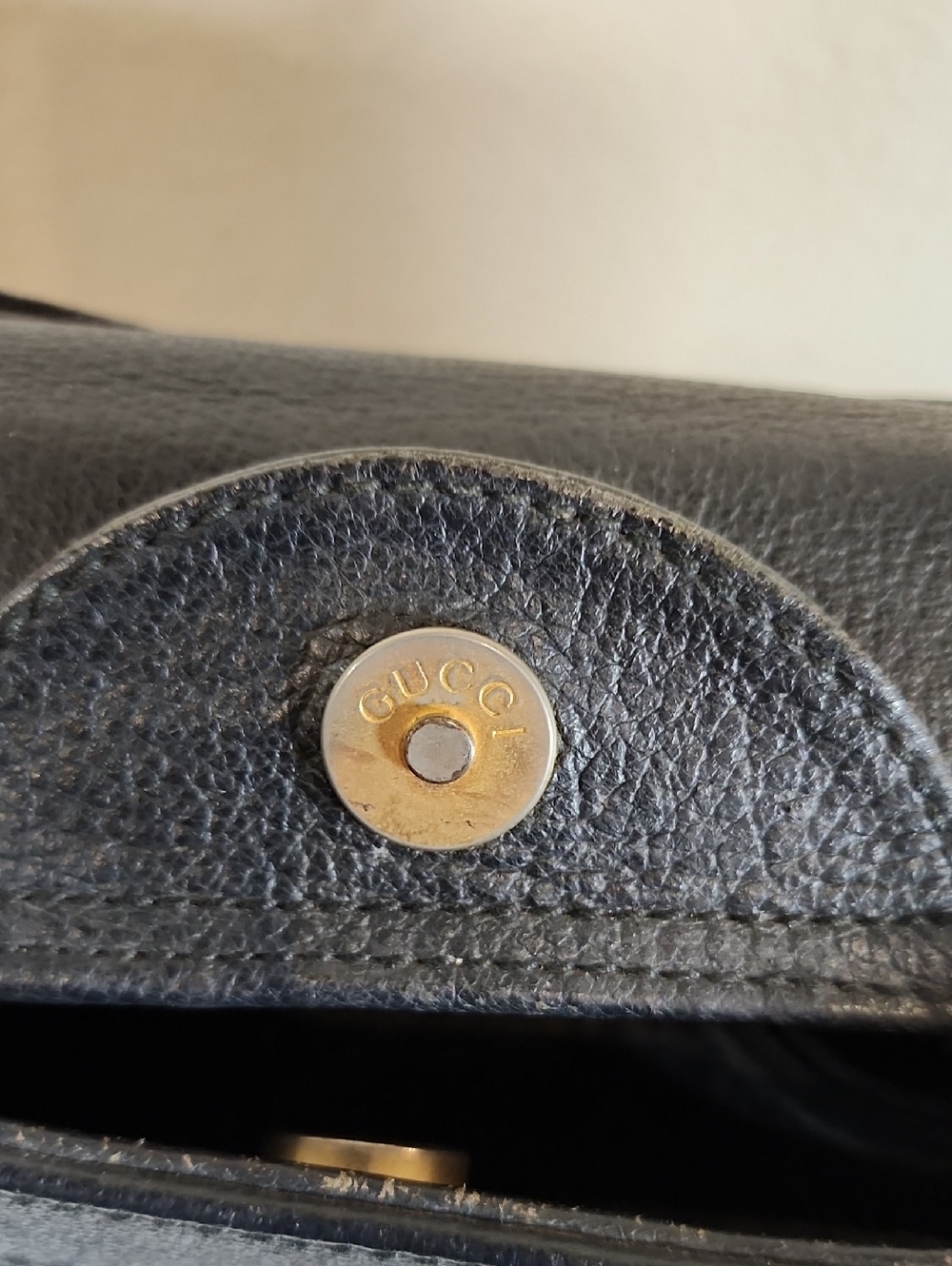Vintage Gucci Diana (Sticky, Peeling, Dirty Inside) - Picture 9 of 12